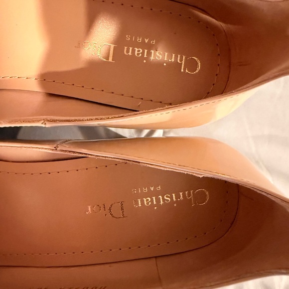 Dior Beige Patent Leather Ankle-Strap Pumps with Gold Medallion - Picture 5 of 7